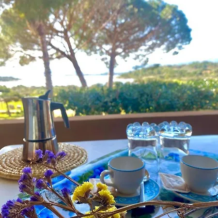 Residence Porto Coda Cavallo Aparthotel