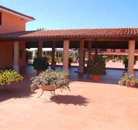 Residence Porto Coda Cavallo San Teodoro (Sardinia)