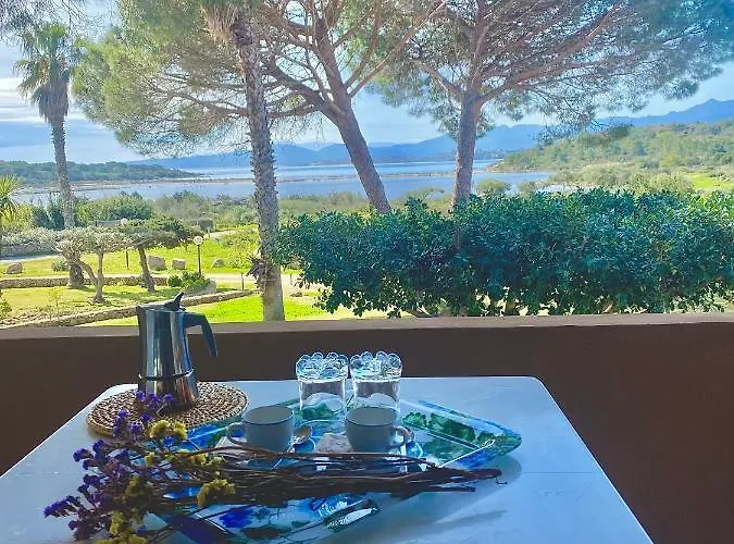 Porto Coda Cavallo Hotel apartamentowy