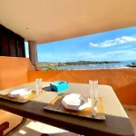 Porto Coda Cavallo 公寓式酒店 圣特奥多罗