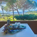 Residence Porto Coda Cavallo Ξενοδοχείο με διαμερίσματα