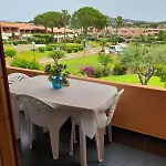 公寓式酒店 Porto Coda Cavallo 圣特奥多罗