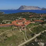 Ξενοδοχείο με διαμερίσματα Residence Porto Coda Cavallo *