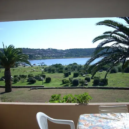 Porto Coda Cavallo Сан-Теодоро