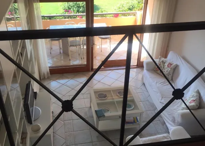 Porto Coda Cavallo Apartmanhotel San Teodoro